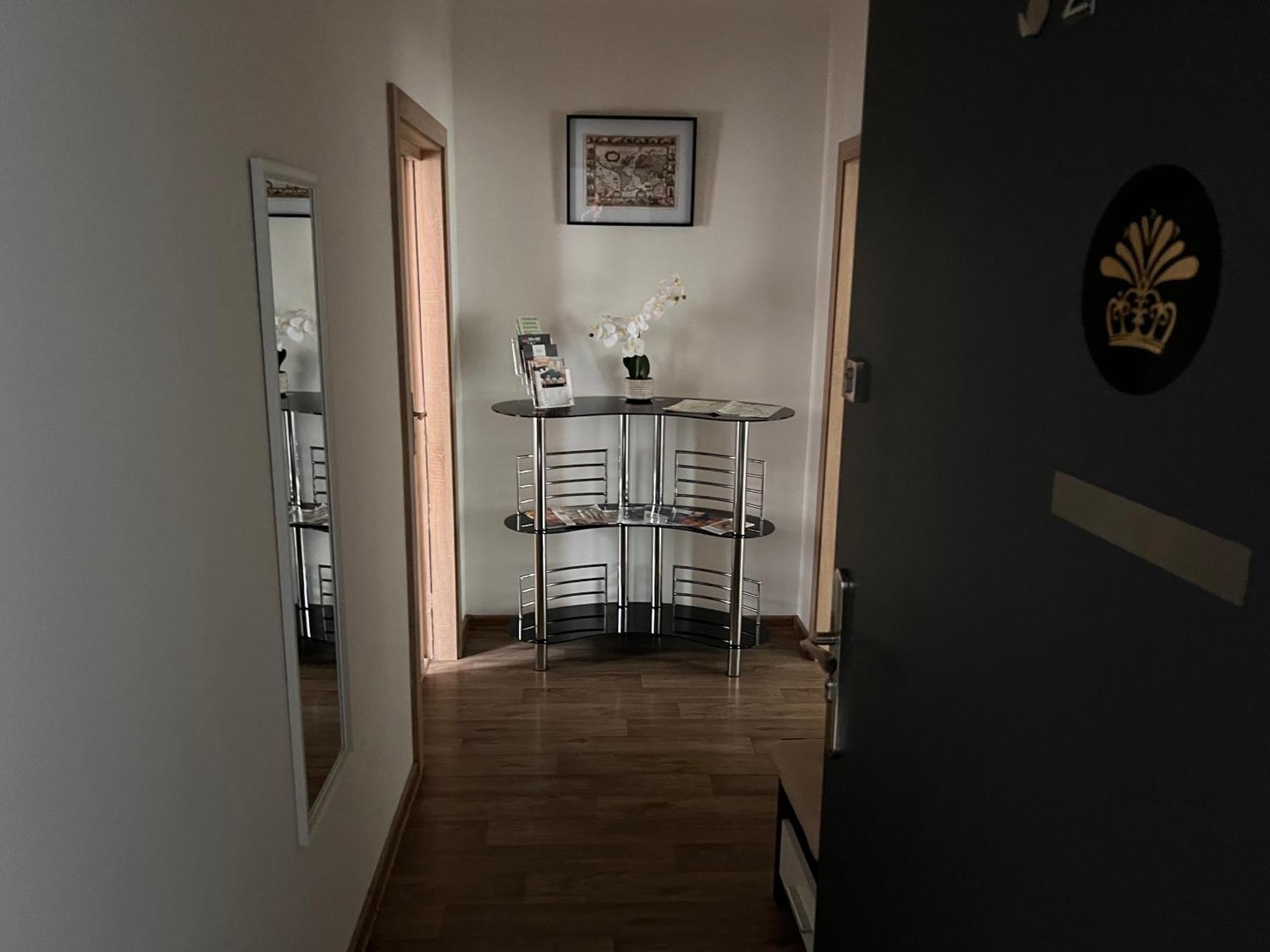 Apartmentscarlsbad Karlsbad Exterior foto